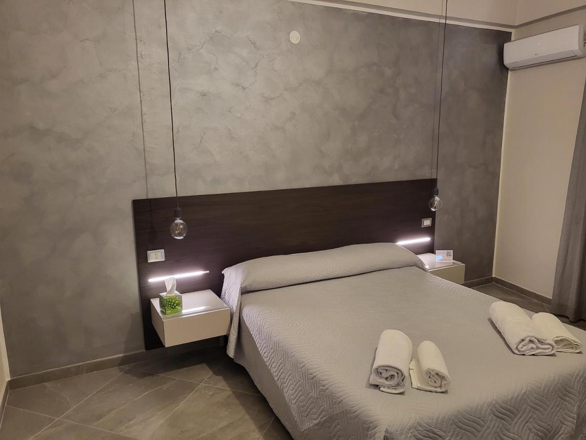 Casa Dello Stretto Hotel Messina Kültér fotó